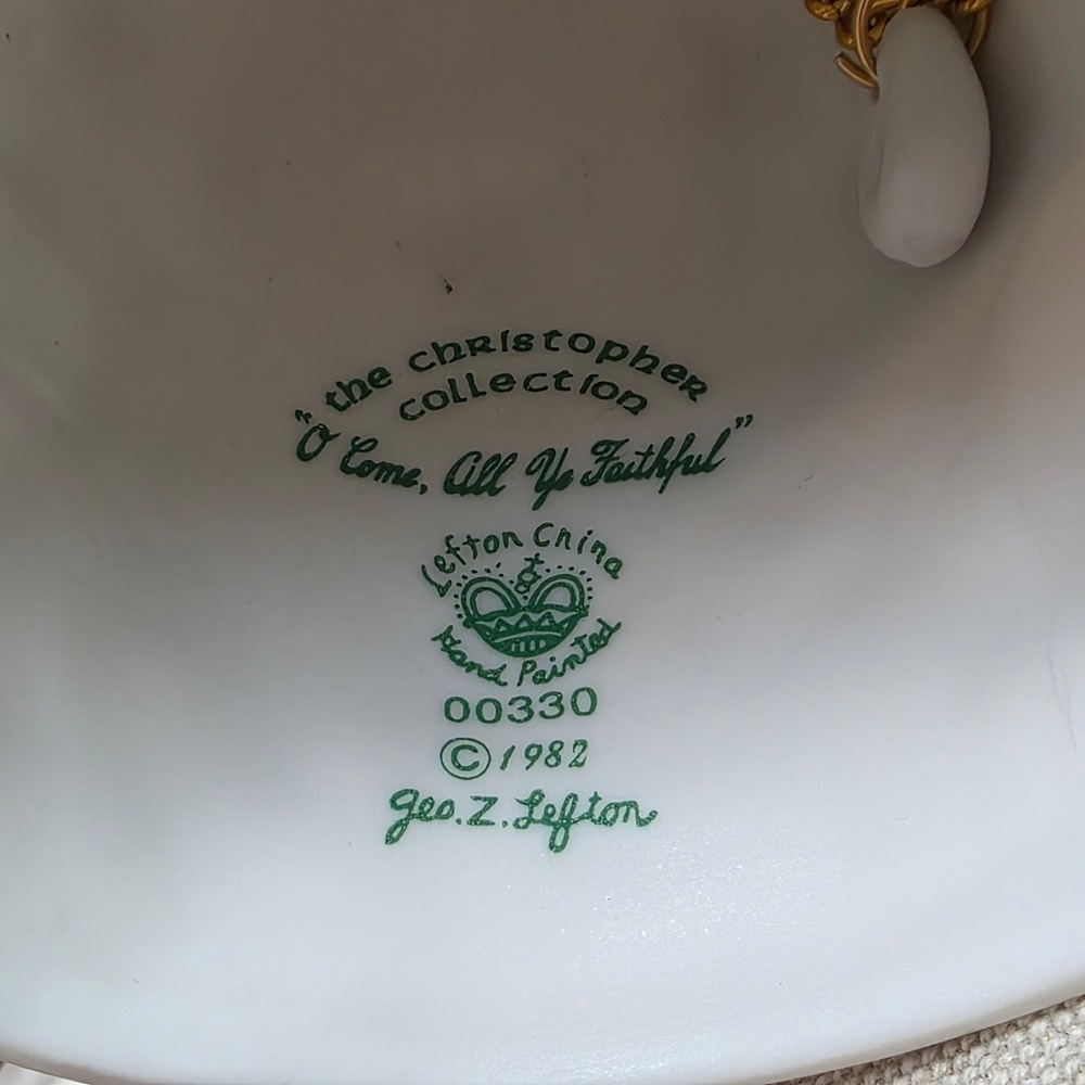 Lefton 1982 The Christopher‎ Collection "O Come All Ye Faithful" Porcelain Bell - Picture 9 of 9